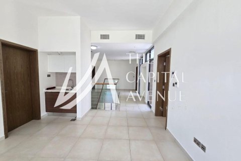 Вилла Остров Яс, Абу-Даби, БАӘ-да 5 жатын бөлмелер, 507.62 м² № 741269 - фото 4