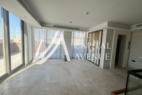 Villa sa Saadiyat Island, Abu Dhabi, UAE 6 silid-tulugan, 809.93 sq.m. № 741268 - larawan 6
