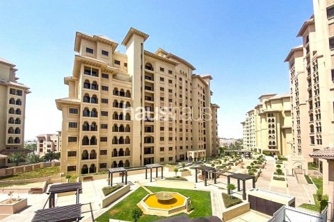 Apartmen di Jumeirah Golf Estates, Dubai, UAE 2 bilik tidur, 134 meter persegi № 626125 - foto 1