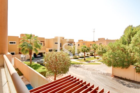 فيلا للبيع في Al Raha Gardens، أبو ظبي، الإمارات العربية المتحدة 5 غرفة نوم ، 389 متر مربع ، رقم 716332 - صورة 4