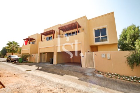 فيلا للبيع في Al Raha Gardens، أبو ظبي، الإمارات العربية المتحدة 5 غرفة نوم ، 389 متر مربع ، رقم 716332 - صورة 8