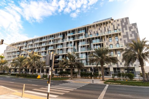 Dupleks në Al Raha Beach, Abu Dhabi, Emiratet e Bashkuara Arabe 2 dhoma gjumi, 94 m2. № 716329 - Foto 13