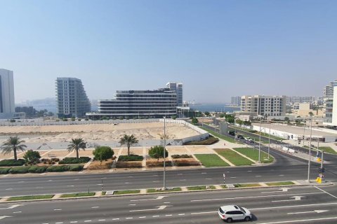 Dupleks në Al Raha Beach, Abu Dhabi, Emiratet e Bashkuara Arabe 2 dhoma gjumi, 94 m2. № 716329 - Foto 12