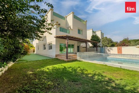 Villa til leie i Dubai, Emiratene 4 soverom, 501.5 kvm Nr. 700000 - Foto 22