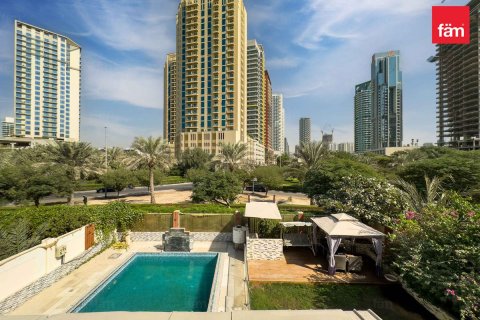 Villa til leie i Dubai, Emiratene 4 soverom, 501.5 kvm Nr. 700000 - Foto 16