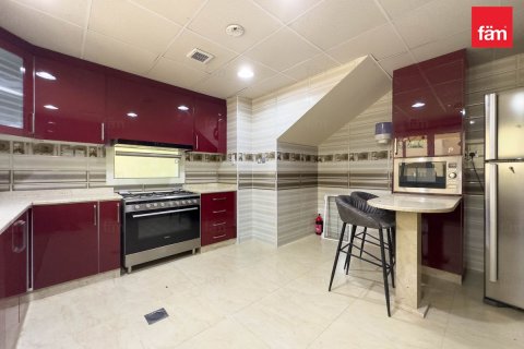 Villa til leie i Dubai, Emiratene 4 soverom, 501.5 kvm Nr. 700000 - Foto 7