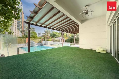 Villa til leie i Dubai, Emiratene 4 soverom, 501.5 kvm Nr. 700000 - Foto 25