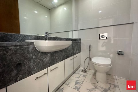 Business Bay, Dubai, संयुक्त अरब अमीरात में अपार्टमेंट, 2 बेडरूम, 126.2 वर्ग मीटर, संख्या 718535 - फ़ोटो 14