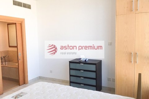 Apartment sa The Views, Dubai, UAE 1 silid-tulugan, 91 sq.m. № 718564 - larawan 14