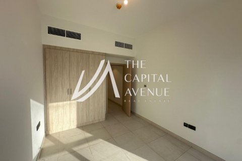 Townhouse in Al Salam Street, Abu Dhabi, UAE 3 bedrooms, 147 sq.m. № 604719 - photo 13