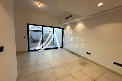 Townhouse in Al Salam Street, Abu Dhabi, UAE 3 bedrooms, 147 sq.m. № 604719 - photo 4