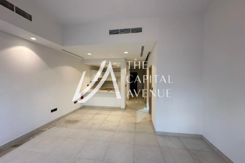 Townhouse in Al Salam Street, Abu Dhabi, UAE 3 bedrooms, 147 sq.m. № 604719 - photo 6
