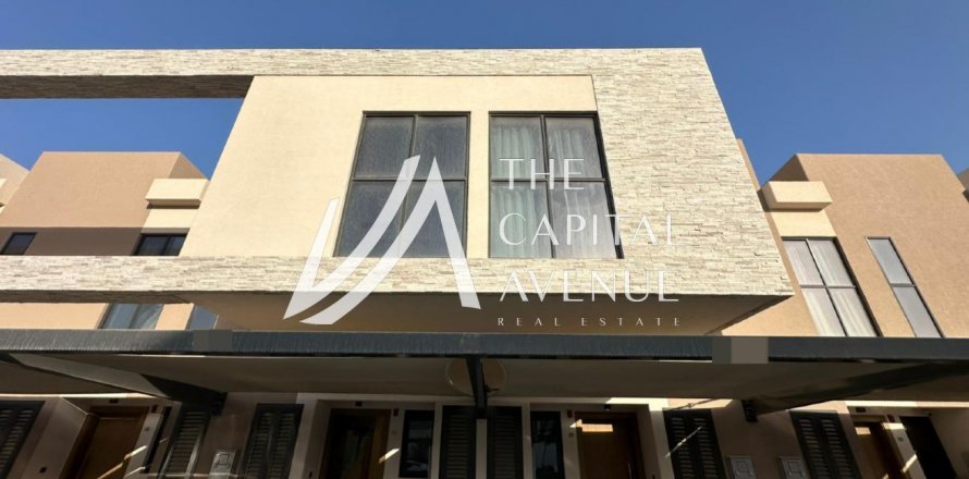 Townhouse in Al Salam Street, Abu Dhabi, UAE 3 bedrooms, 147 sq.m. № 604719