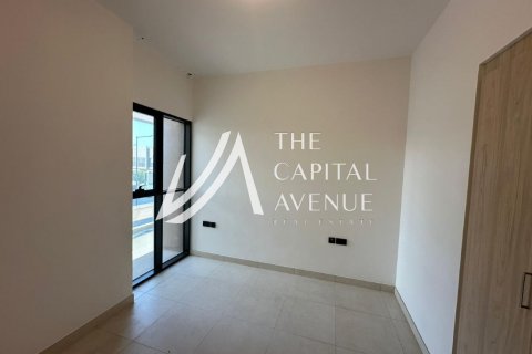 Townhouse in Al Salam Street, Abu Dhabi, UAE 3 bedrooms, 147 sq.m. № 604719 - photo 15