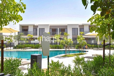 Řadový dům v Tilal Al Ghaf, Dubai, SAE 3 ložnice, 200 m² Č.: 625196 - fotografie 2