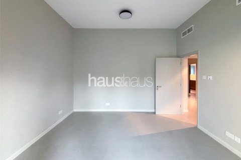 Müüa ridamaja asukohaga Motor City, Dubai, AÜE: 3 magamistoaga, 400 m² Nr 625341 - pilt 9