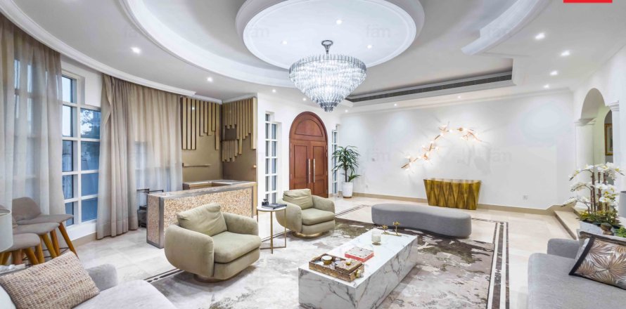 Villa itt: Al Barsha, Dubai, EAE, 5 hálószoba, 1399.8 m², azonosító: 682085