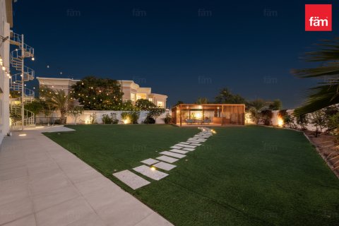 Зняти в оренду віллу в Аль-Барша, Дубай, ОАЕ 5 спалень, 1399.8м2, № 682085 - фото 4