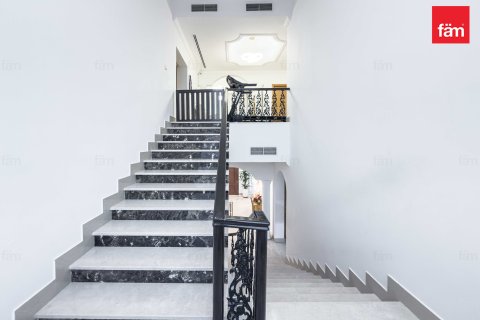 Зняти в оренду віллу в Аль-Барша, Дубай, ОАЕ 5 спалень, 1399.8м2, № 682085 - фото 3