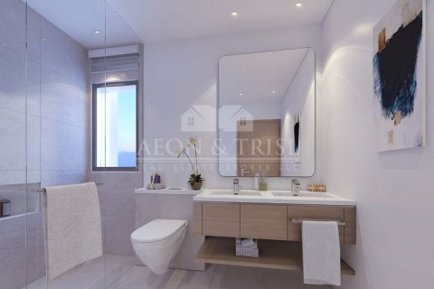 Casa urbana para venda em Dubai Land, Dubai, EAU 3 quartos, 178 m2 № 648768 - foto 2