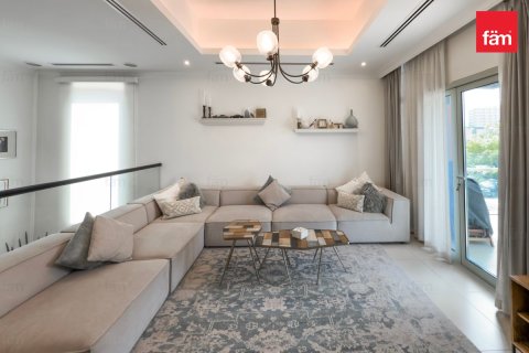 Villa Al Barsha, Dubaijā, AAE 4 istabas, 435.2 m2 Nr. 694265 - attēls 15