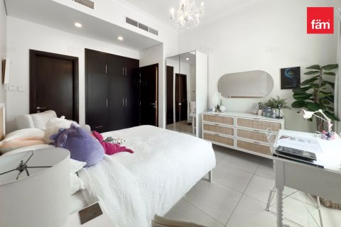 Villa Al Barsha, Dubaijā, AAE 4 istabas, 435.2 m2 Nr. 694265 - attēls 28