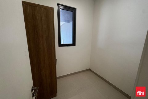 Villa till försäljning i Dubai, UAE 4 sovrum, 252 kvm Nr. 694263 - fotografi 10