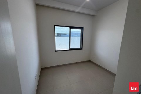 Villa till försäljning i Dubai, UAE 4 sovrum, 252 kvm Nr. 694263 - fotografi 8