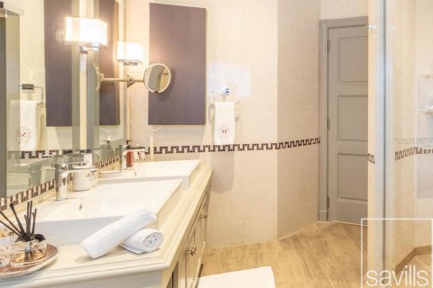 Villa Palm Jumeirah, Dubaijā, AAE 6 istabas, 1254 m2 Nr. 681069 - attēls 25