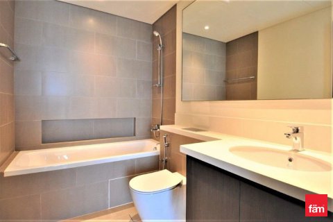 Apartmen di Dubai, UAE 2 bilik tidur, 112.6 meter persegi № 706117 - foto 9