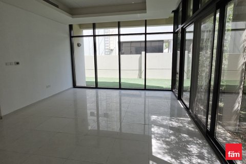 Villa in Dubai, UAE 3 bedrooms, 253.1 sq.m. № 708473 - photo 13