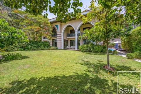 ویلا در Palm Jumeirah، Dubai ، امارات متحده عربی 5 خوابه ، 412.77 متر مربع.  شماره 761201