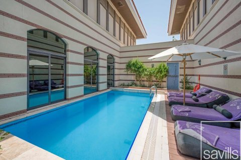ویلا برای اجاره در Palm Jumeirah، Dubai، امارات متحده عربی 5 خوابه ، 412.77 متر مربع ، شماره 761201 - تصویر 2