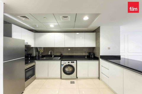 Apartmen di Dubai, UAE 1 bilik tidur, 78.4 meter persegi № 727740 - foto 4