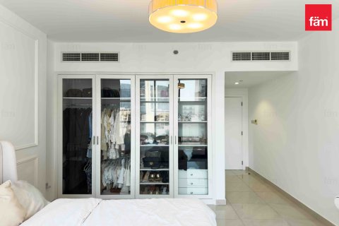 Apartmen di Dubai, UAE 1 bilik tidur, 78.4 meter persegi № 727740 - foto 6