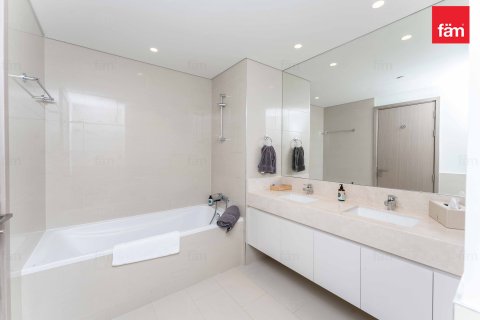 Appartamento in affitto a Downtown Dubai (Downtown Burj Dubai), Dubai, EAU 2 camere da letto, 103.2 mq. № 740749 - foto 21
