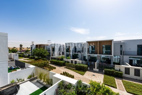 Villa à louer à Arabian Ranches 3, Dubai, EAU 3 chambres, 144.83949312 m2 № 721395 - photo 12