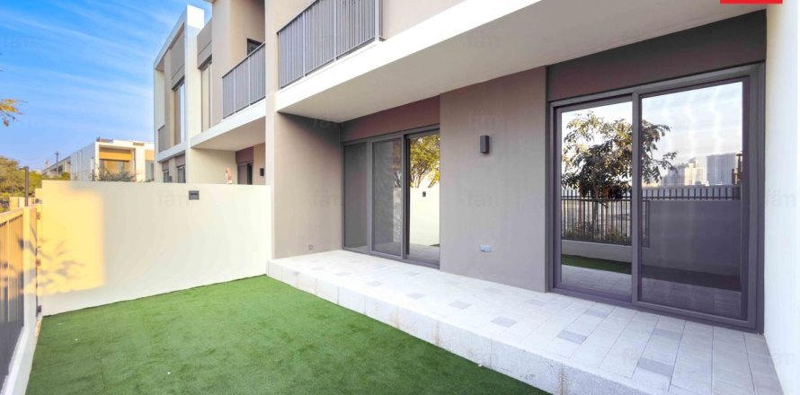 Huvila Tilal Al Ghaf, Dubai, Arabiemiraatit 3 makuuhuonetta, 146.8 m2 № 694238