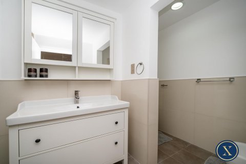 דירה להשכרה ב Jumeirah Beach Residence, Dubai, איחוד האמירויות  2 חדרי שינה, 174 מ"ר, מספר 628135 - תמונה 19