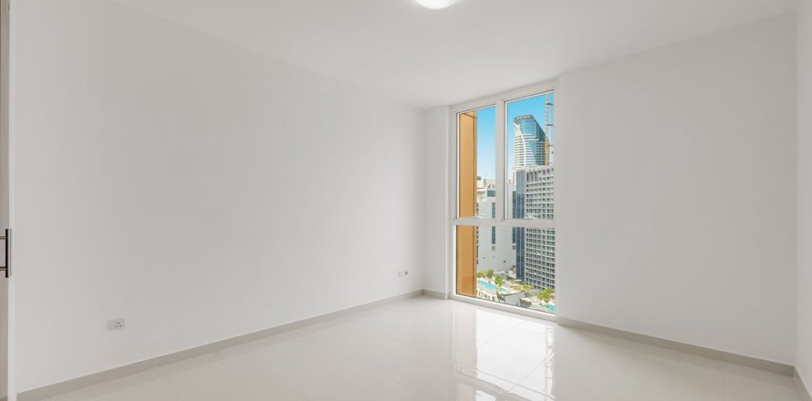 Huoneisto Business Bay, Dubai, Arabiemiraatit 2 makuuhuonetta, 140.7 m2 № 703893