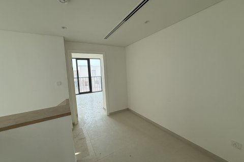 تاون هاوس للبيع في دبي، الإمارات العربية المتحدة 3 غرفة نوم ، 244 متر مربع ، رقم 696008 - صورة 13