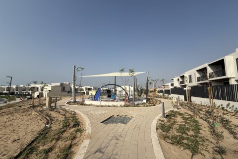 تاون هاوس للبيع في دبي، الإمارات العربية المتحدة 3 غرفة نوم ، 244 متر مربع ، رقم 696008 - صورة 18