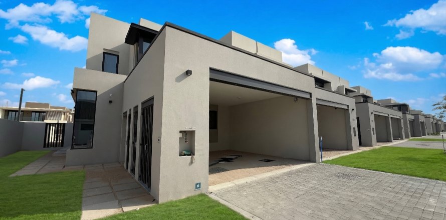 تاون هاوس في دبي 3 غرفة نوم ، 244 متر مربع . ر قم 696008