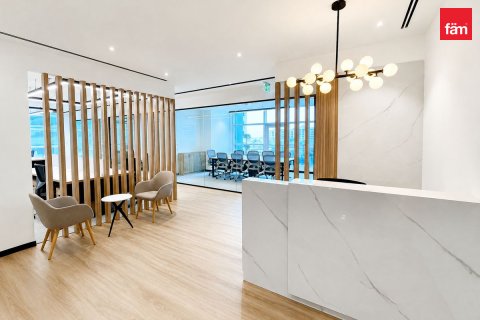 Kancelář v Dubai, SAE 228.3 m² Č.: 740762