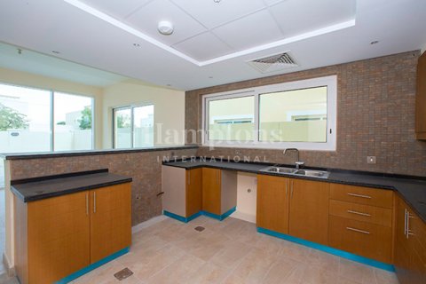Vila v Jumeirah Park, Dubai, SAE 4 ložnice, 455.22470000 m² Č.: 583572 - fotografie 25