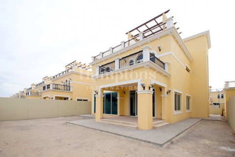 Vila v Jumeirah Park, Dubai, SAE 4 ložnice, 455.22470000 m² Č.: 583572 - fotografie 15