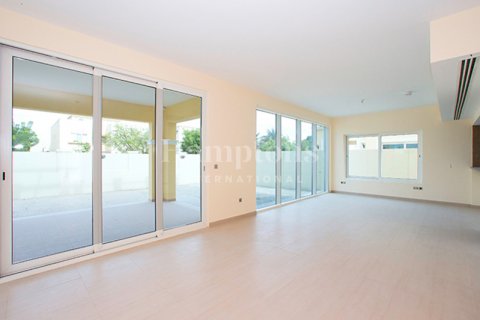 Vila v Jumeirah Park, Dubai, SAE 4 ložnice, 455.22470000 m² Č.: 583572 - fotografie 1