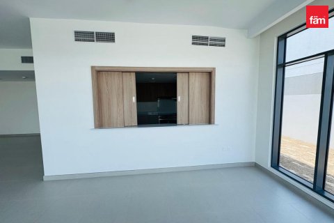 Villa till försäljning i Dubai, UAE 5 sovrum, 371.4 kvm Nr. 723057 - fotografi 3