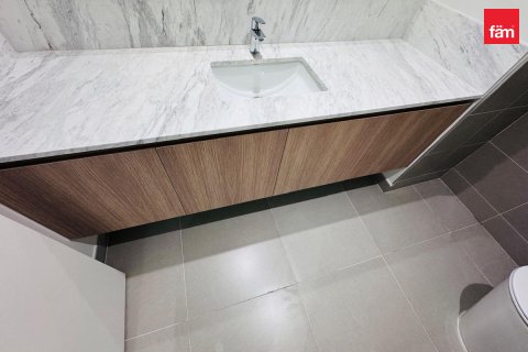 Villa till försäljning i Dubai, UAE 5 sovrum, 371.4 kvm Nr. 723057 - fotografi 15
