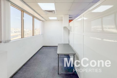 Office in Dubai, UAE 77.48 sq.m. № 587343 - photo 13